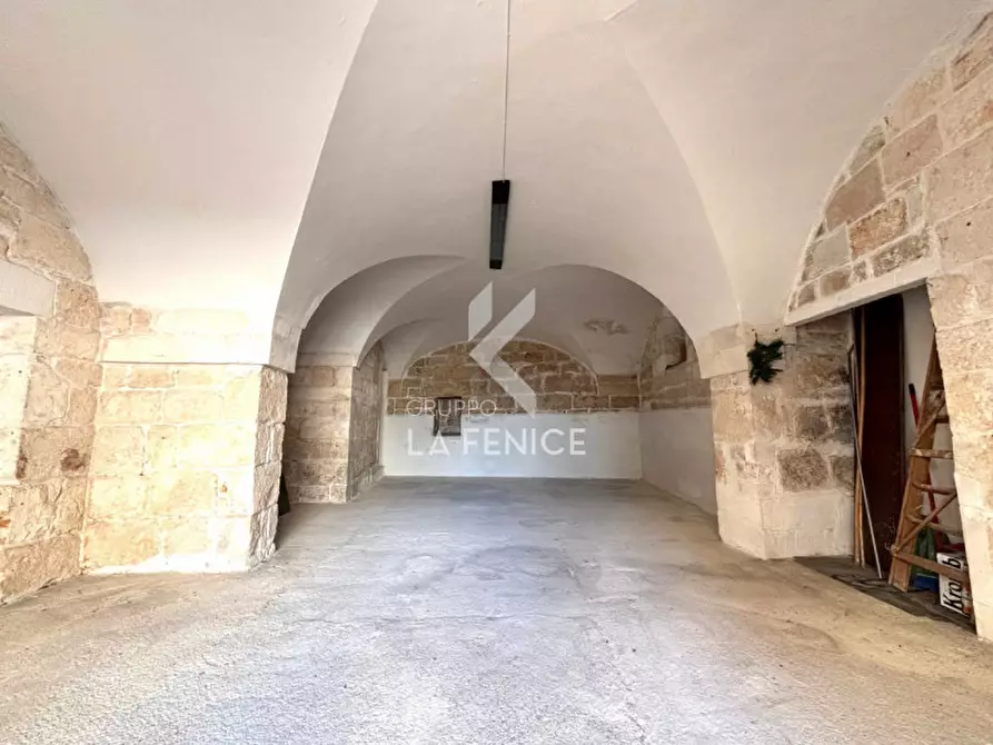 Immagine 5 di Garage in vendita  in VICO IV VALLE D'ITRIA,7 a Martina Franca