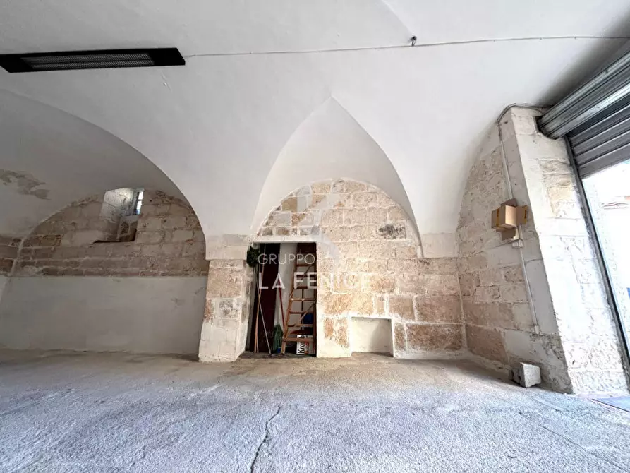 Immagine 7 di Garage in vendita  in VICO IV VALLE D'ITRIA,7 a Martina Franca