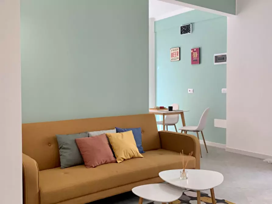 Immagine 3 di Appartamento in affitto  in Via Paleocapa a Genova