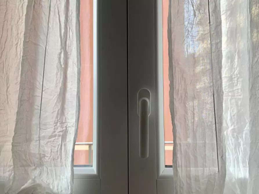 Immagine 8 di Appartamento in affitto  in Via Paleocapa a Genova