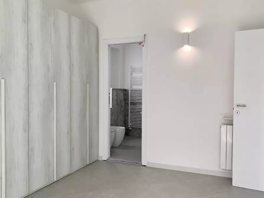 Immagine 30 di Appartamento in affitto  in Via Paleocapa a Genova