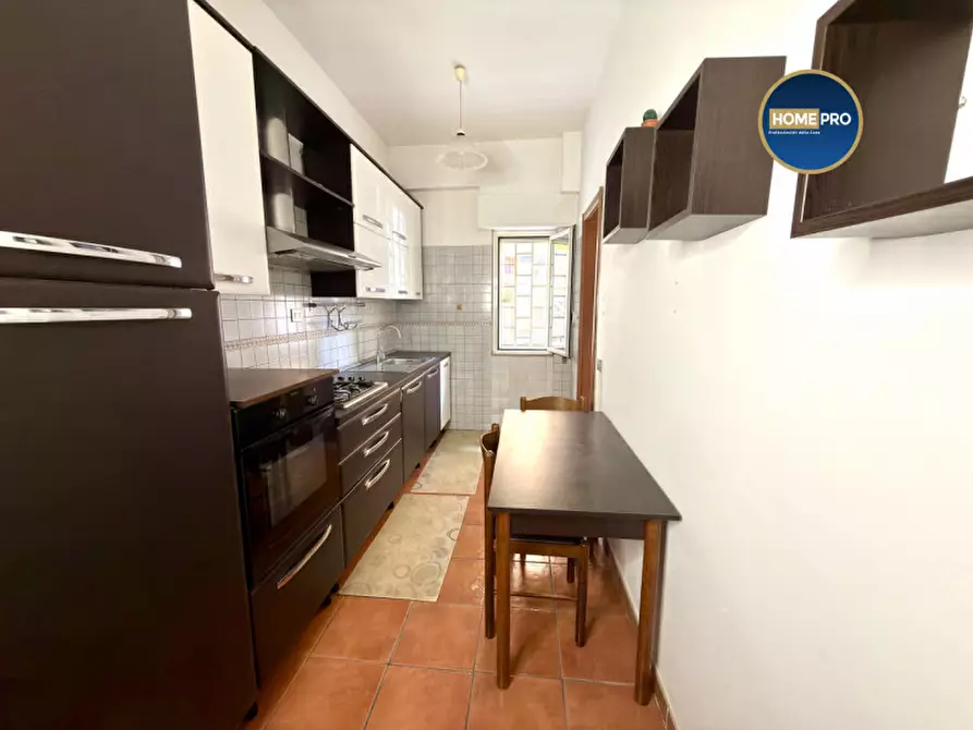 Immagine 3 di Appartamento in vendita  in Via Masurio Sabino a Roma