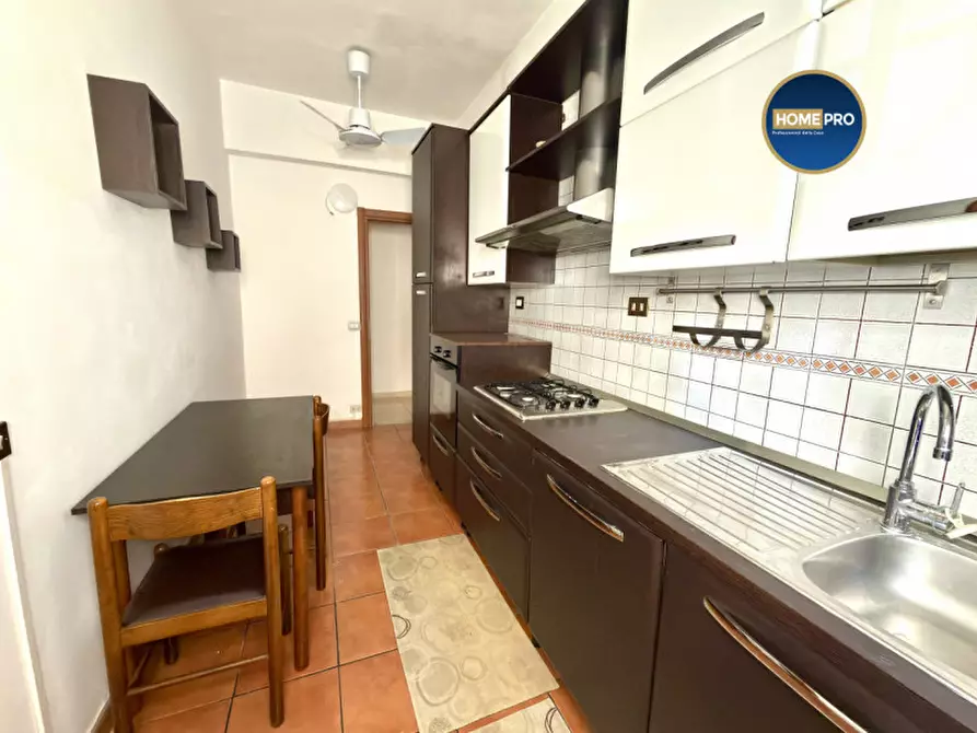 Immagine 5 di Appartamento in vendita  in Via Masurio Sabino a Roma