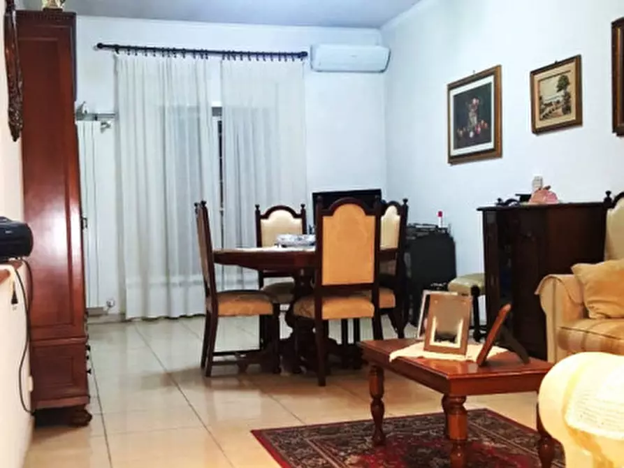 Immagine 5 di Appartamento in vendita  in Via Masurio Sabino a Roma