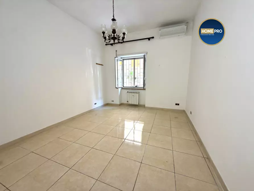 Immagine 8 di Appartamento in vendita  in Via Masurio Sabino a Roma