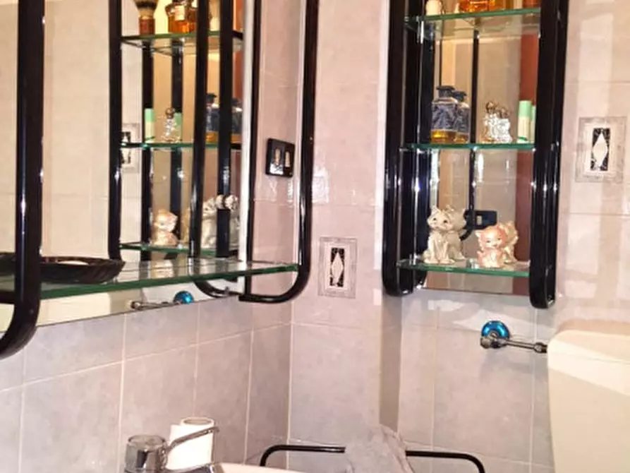 Immagine 13 di Appartamento in vendita  in Via Masurio Sabino a Roma