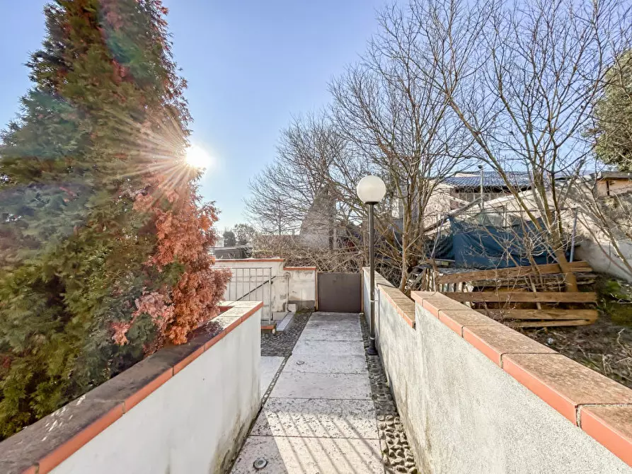 Immagine 24 di Appartamento in vendita  in Località Civel a Bussolengo