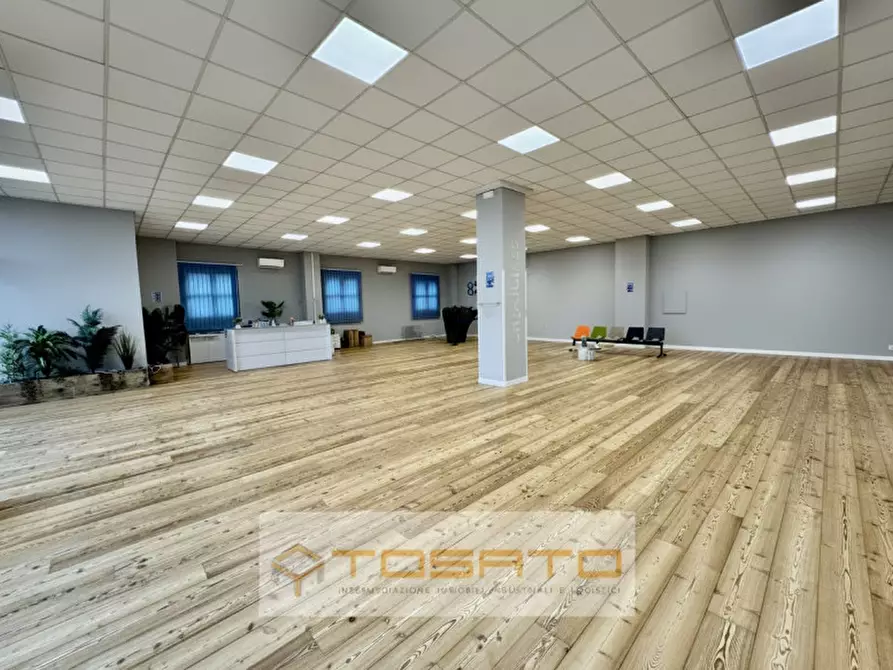 Immagine 1 di Negozio in affitto  a Cerea