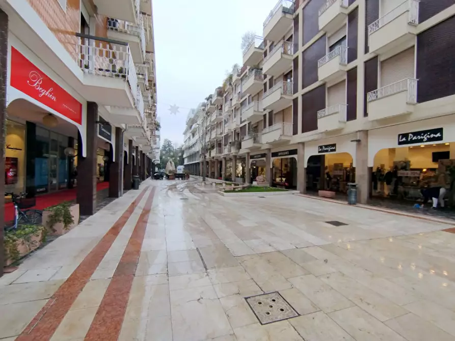 Immagine 3 di Appartamento in vendita  in VIA VOLTA a Abano Terme