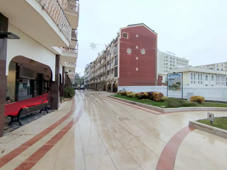 Immagine 5 di Appartamento in vendita  in VIA VOLTA a Abano Terme