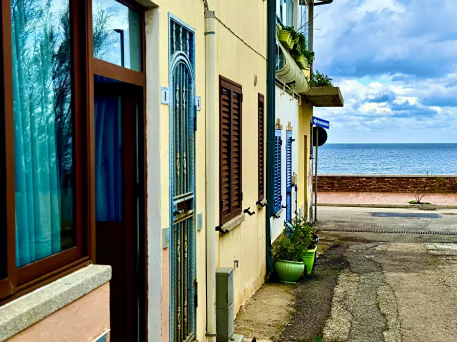 Immagine 1 di Appartamento in vendita  in Via Alvise Cadamosto a Siniscola