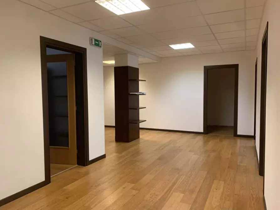 Immagine 1 di Ufficio in affitto  in Via San Francesco 11 a Trieste