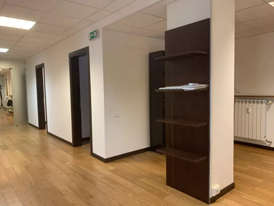 Immagine 9 di Ufficio in affitto  in Via San Francesco 11 a Trieste