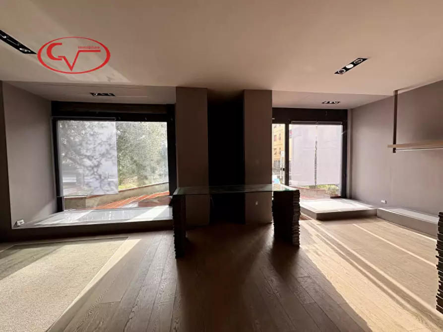 Immagine 7 di Attività commerciale in affitto  in Viale Europa a Terranuova Bracciolini