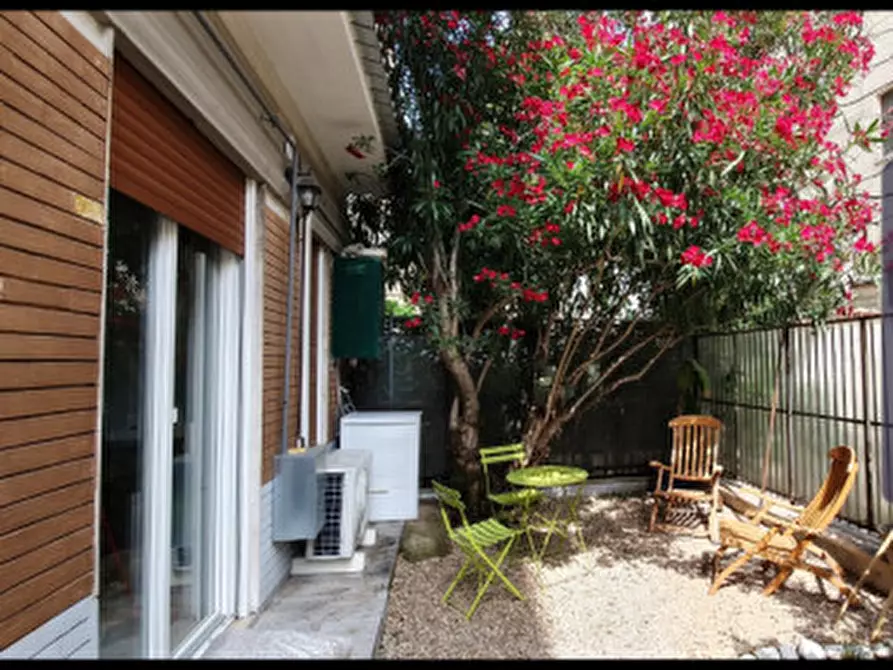 Immagine 19 di Appartamento in vendita  in via giovanni prati a Roma