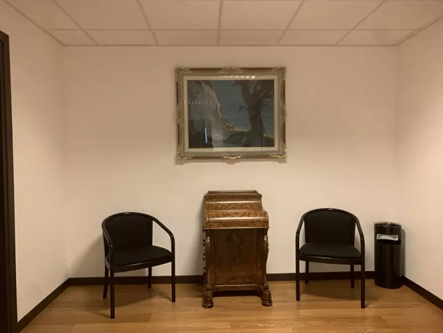 Immagine 6 di Ufficio in affitto  in Via San Francesco 11 a Trieste