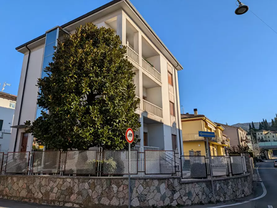 Immagine 47 di Casa bifamiliare in vendita  in via marconi 27 a Grezzana