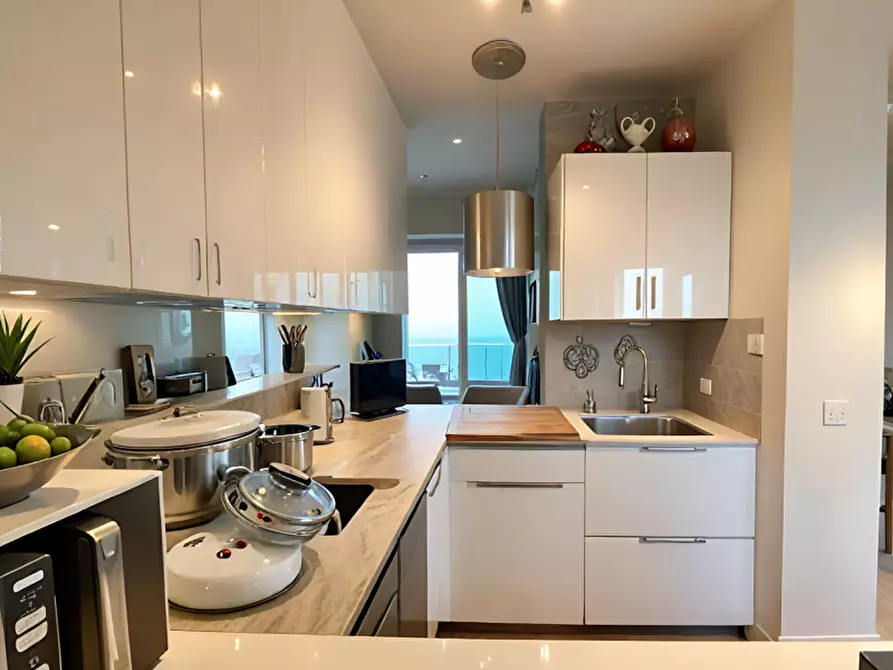 Immagine 2 di Appartamento in vendita  in Via Altinate a Jesolo