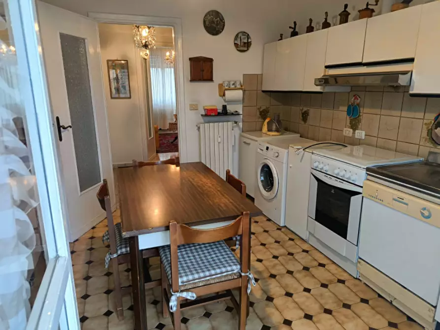 Immagine 2 di Appartamento in vendita  in Via Isonzo 17 a Casale Monferrato