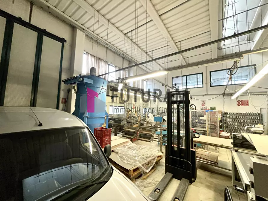 Immagine 27 di Capannone industriale in vendita  in VIA ROMA 1 a Fosso'