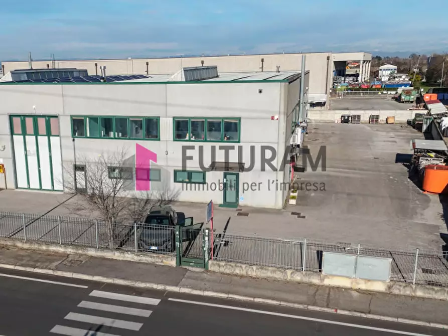 Immagine 4 di Capannone industriale in affitto  in VIA ROMA 1 a Fosso'