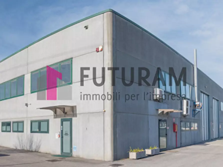 Immagine 9 di Capannone industriale in affitto  in VIA ROMA 1 a Fosso'