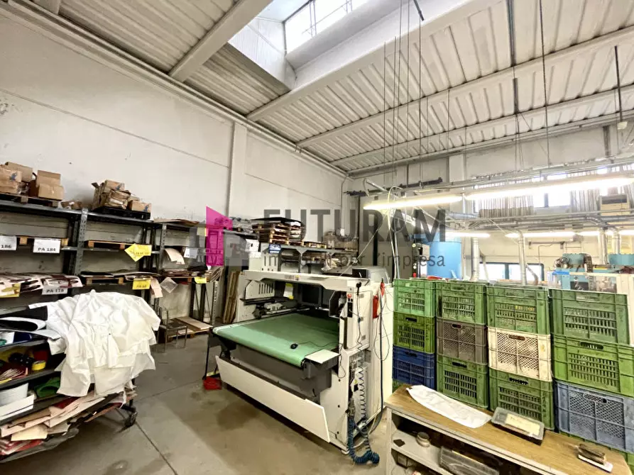 Immagine 24 di Capannone industriale in affitto  in VIA ROMA 1 a Fosso'