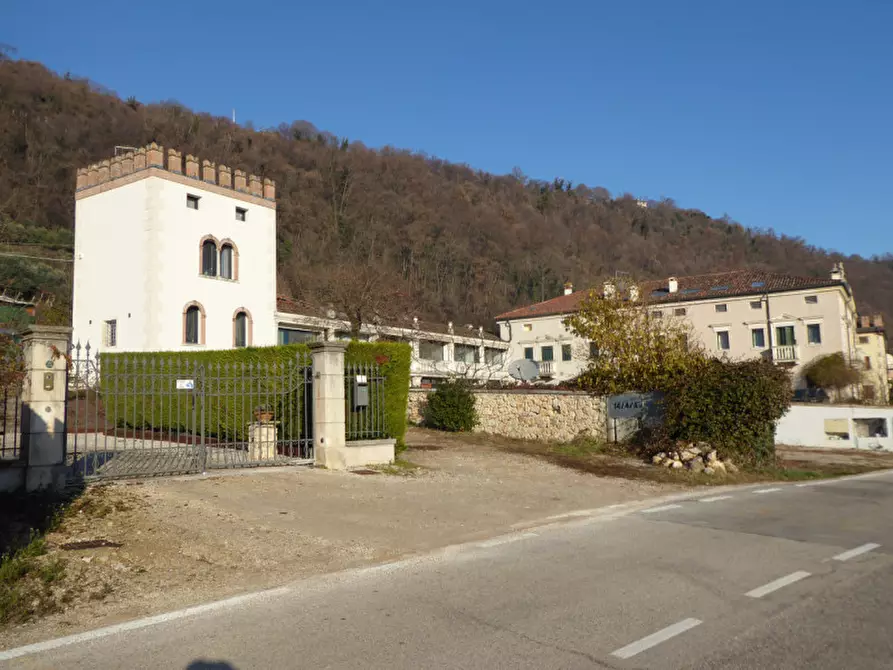 Immagine 10 di Villa in vendita  in Via Buzzolati a Arcugnano