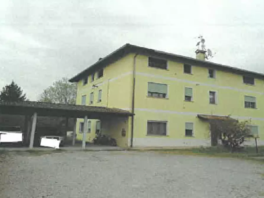 Immagine 1 di Appartamento in vendita  in Via Salvarolo a Pramaggiore