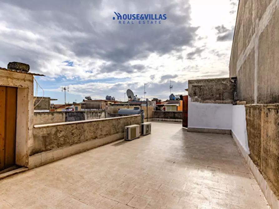 Immagine 1 di Casa indipendente in vendita  in Via Fratelli Rosselli a Avola