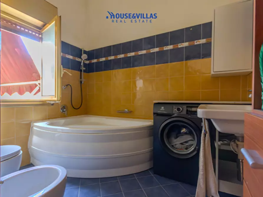 Immagine 24 di Casa indipendente in vendita  in Via Fratelli Rosselli a Avola