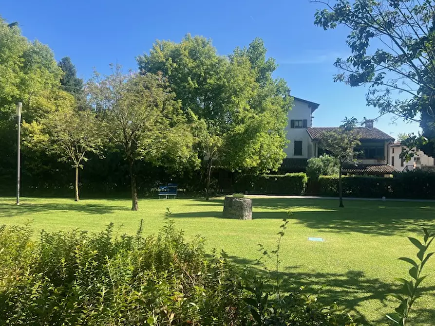 Immagine 5 di Appartamento in vendita  in via cunettone a Salò