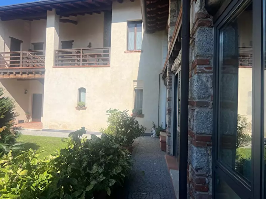 Immagine 18 di Appartamento in vendita  in via cunettone a Salò