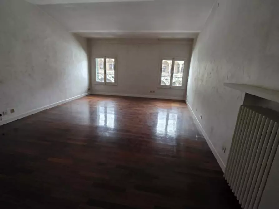 Immagine 6 di Appartamento in vendita  in Via Boccalerie a Padova