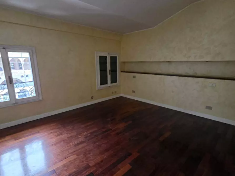 Immagine 20 di Appartamento in vendita  in Via Boccalerie a Padova