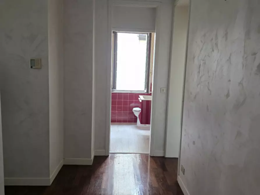 Immagine 51 di Appartamento in vendita  in Via Boccalerie a Padova