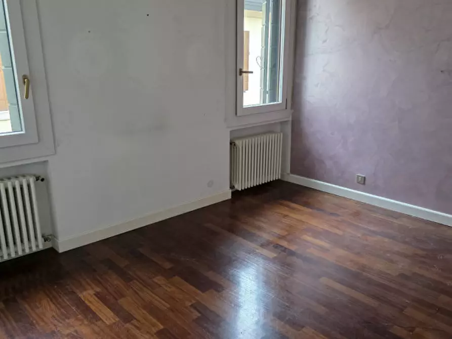 Immagine 61 di Appartamento in vendita  in Via Boccalerie a Padova