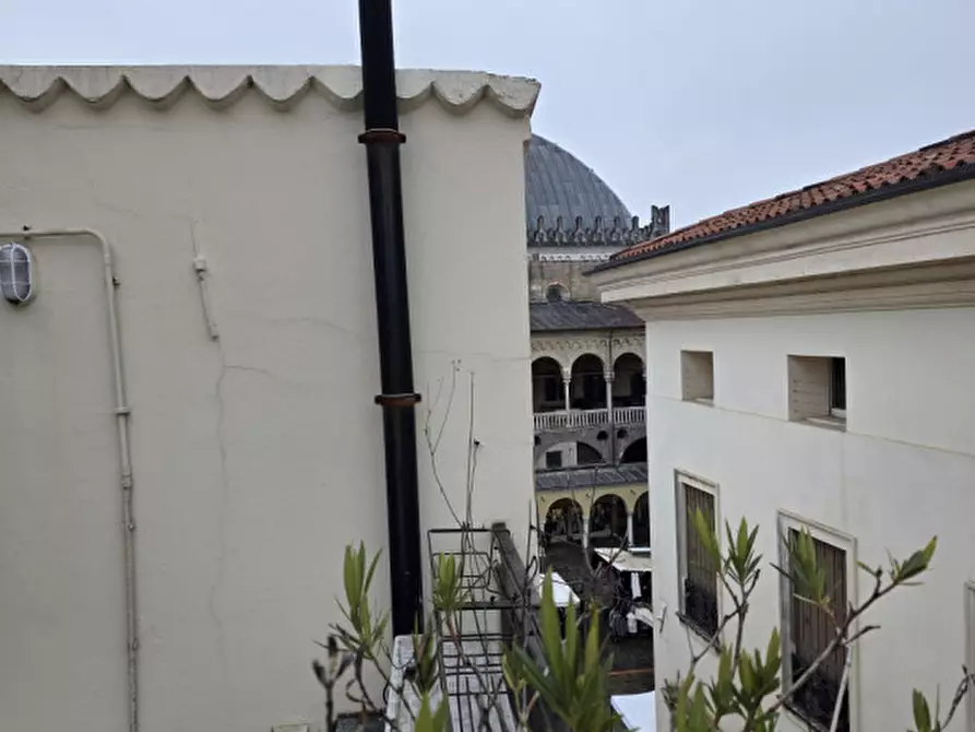 Immagine 68 di Appartamento in vendita  in Via Boccalerie a Padova