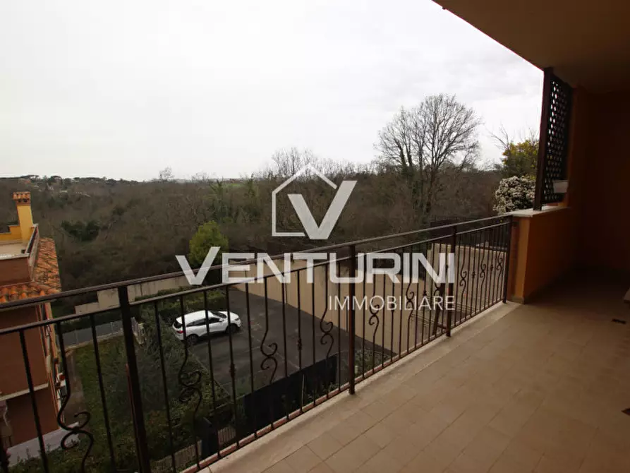 Immagine 8 di Appartamento in vendita  in Via Castenedolo, 100 a Roma