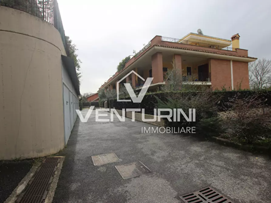 Immagine 14 di Appartamento in vendita  in Via Castenedolo, 100 a Roma