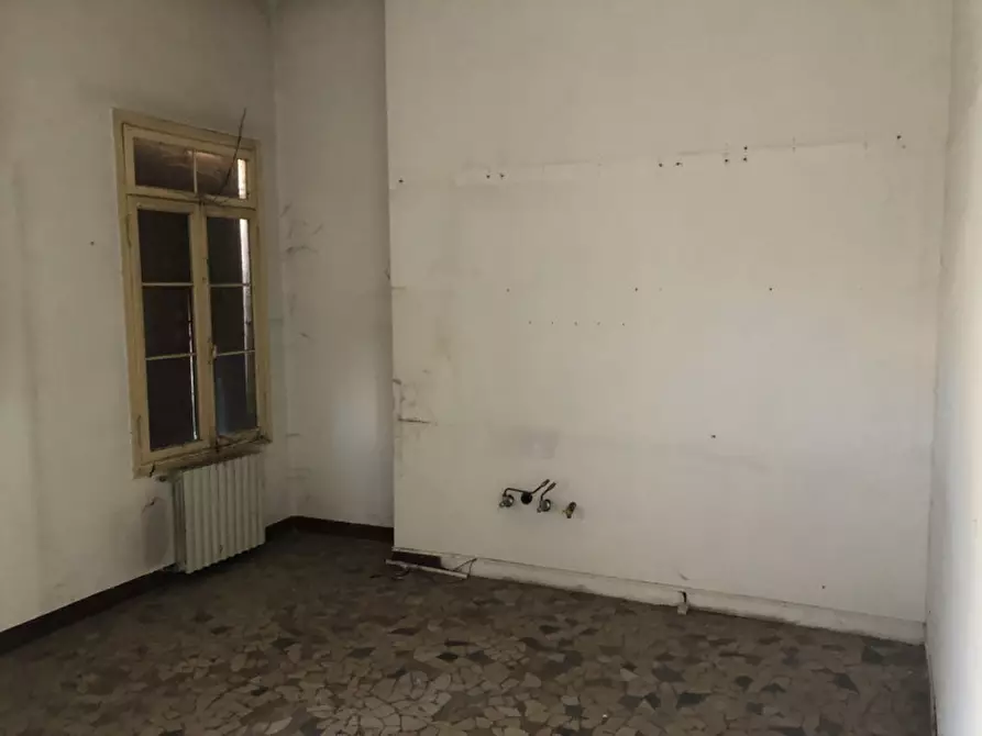 Immagine 15 di Palazzo in vendita  a Badia Polesine