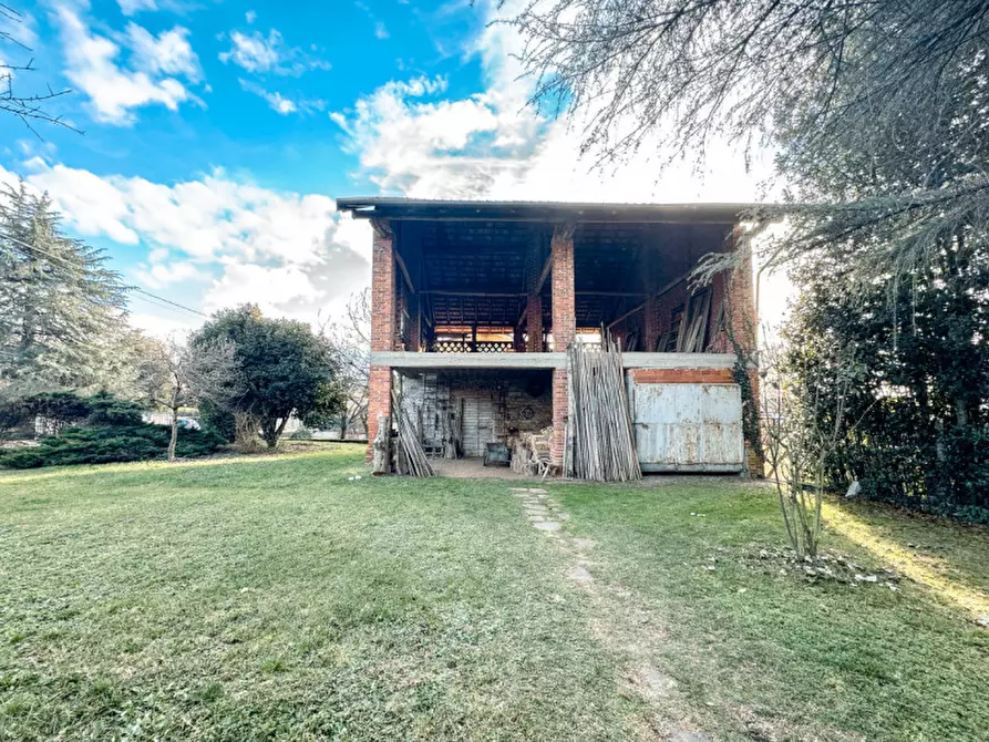 Immagine 4 di Rustico / casale in vendita  in via barcellini 28 a Borgomanero