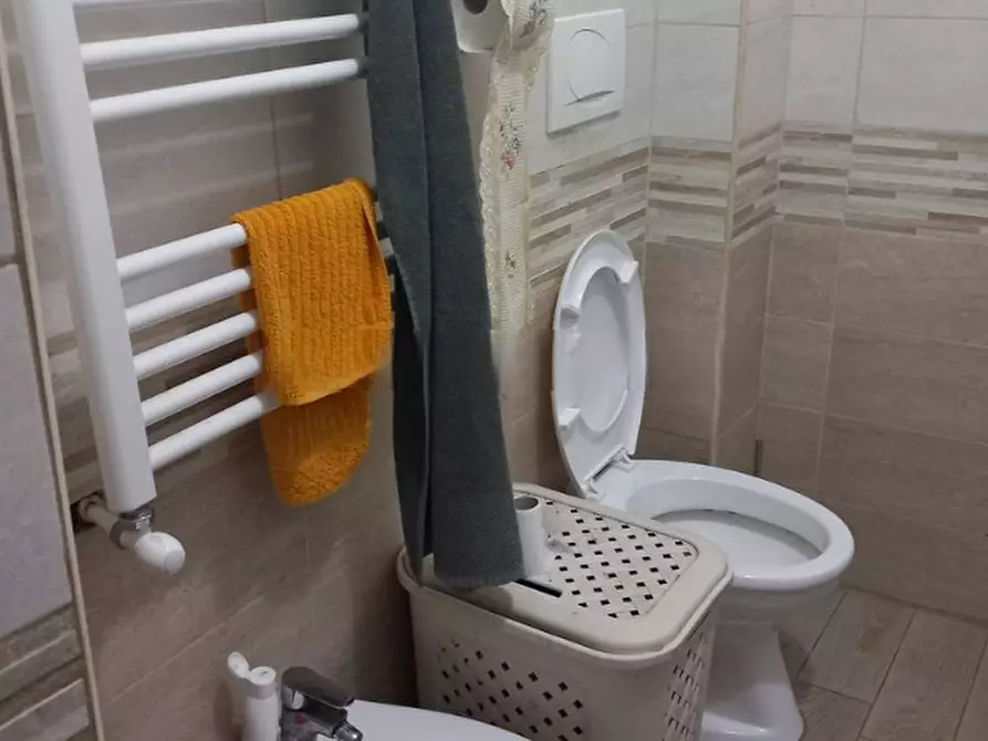 Immagine 4 di Appartamento in vendita  in Via di Mezzocammino, 121 a Roma