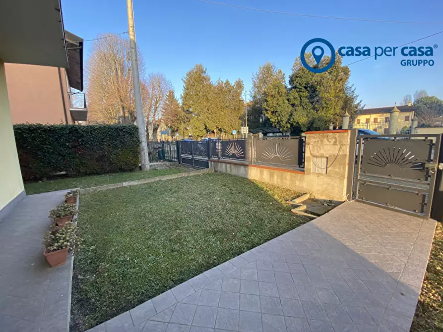 Immagine 4 di Casa indipendente in vendita  in Crespino, Via Santi Martino e Severo a Crespino