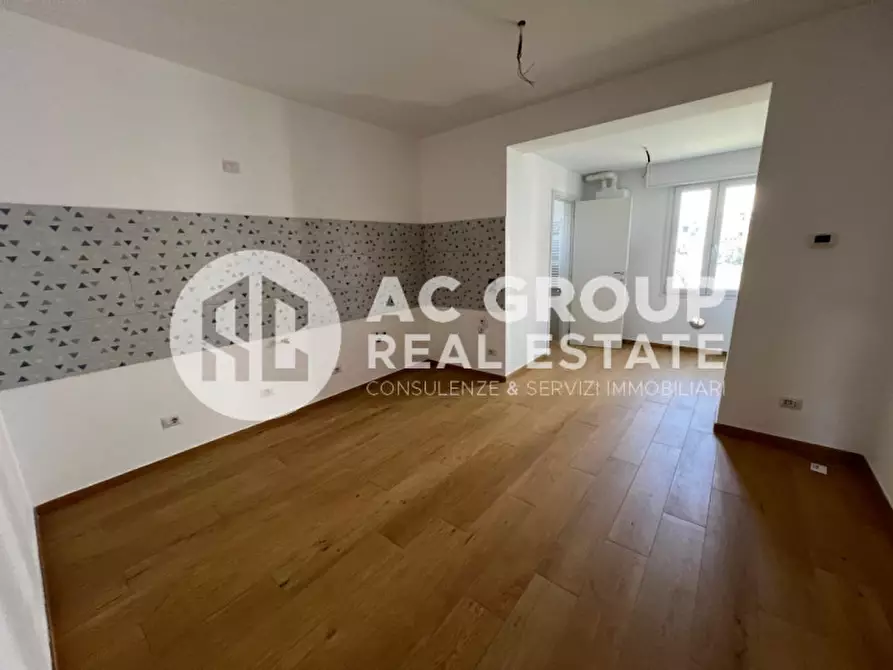 Immagine 6 di Appartamento in vendita  in Via Padre Luigi Sampietro a Saronno