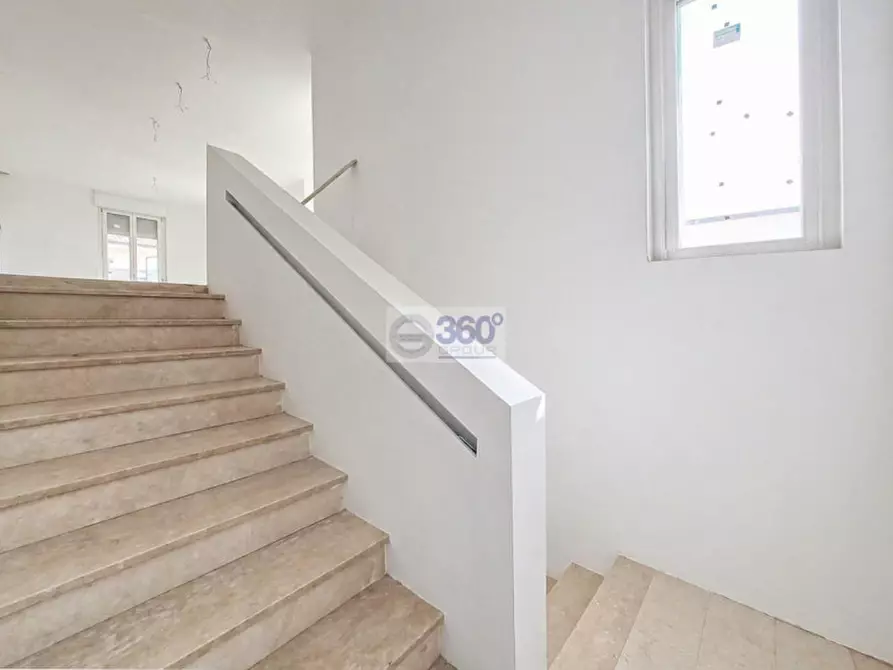 Immagine 5 di Appartamento in vendita  in Via San Faustino a Passirano