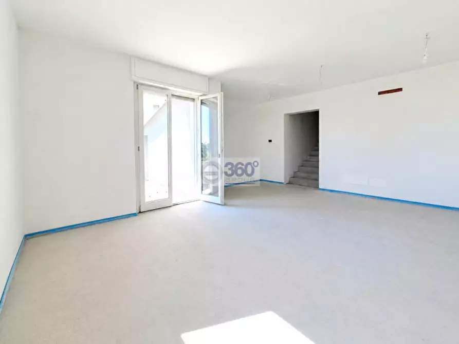 Immagine 8 di Appartamento in vendita  in Via San Faustino a Passirano