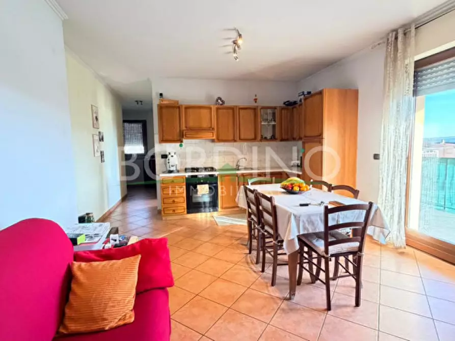 Immagine 6 di Appartamento in vendita  in Via Neive snc a Castagnito