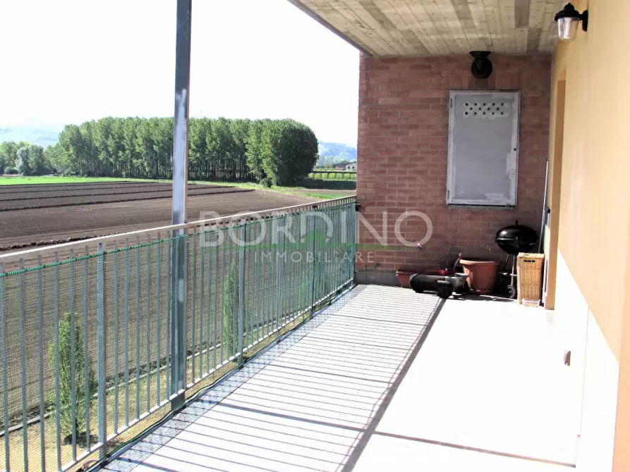 Immagine 9 di Appartamento in vendita  in Via Neive snc a Castagnito