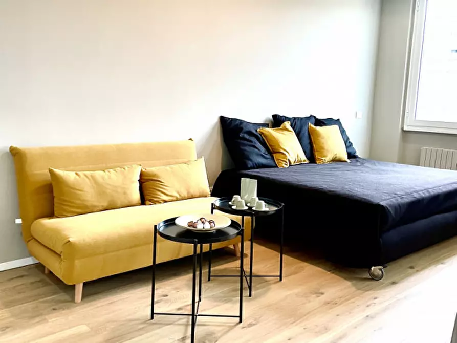 Immagine 1 di Appartamento in vendita  in Viale Andrea Doria a Milano